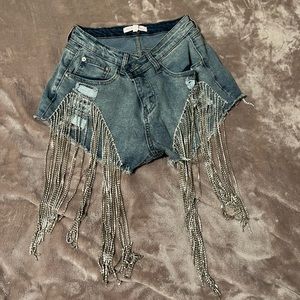 Size small boutique shorts. Never worn.